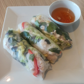 Spring rolls z kurczakiem