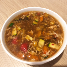 Zupa po pekińsku z kurczakiem