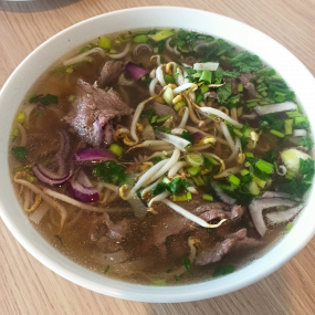 Pho z gotowaną wołowiną