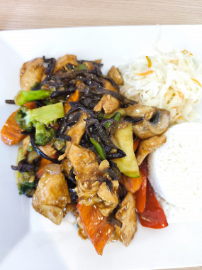 Kurczak z grzybami mun