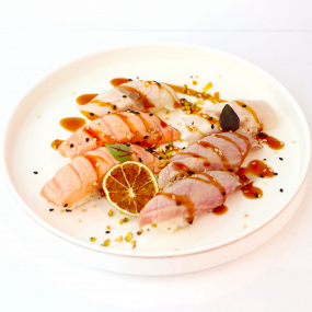 M9. NIGHIRI MIX FLAMBE