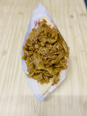 5. DÖNER JEN MASO (jen extra porce kebab maso,dresing v tureckém chlebu)