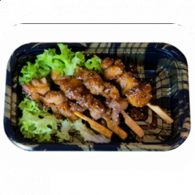 802 Japanische Hähnchenspieße mit Chili(4 Stück)