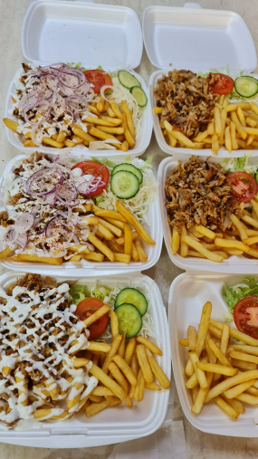 KEBAB BOX S HRANOLKAMI  