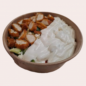 Americký šalát s obaľovanými kuracími kúskami