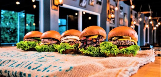 ❁ Burger Menüs