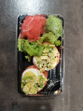 SALMON GUNKAN Avo Phil 2pz