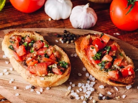 Hausgemachte Bruschetta 