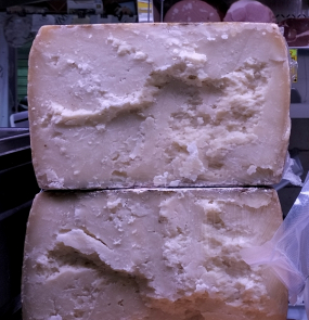 FORMAGGIO CANESTRATO DI MONTAGNA