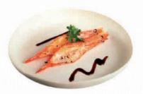 70. GAMBERONI CON SALSA