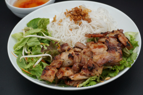 21 - Bun thit nuong