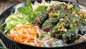 25 - Bún chả lá lốt