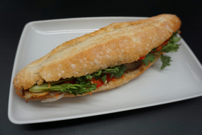 40 - Bánh mì Vietnam