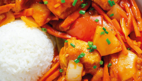 73 -  Tofu mit süß-sauer-Sauce und Gemüse