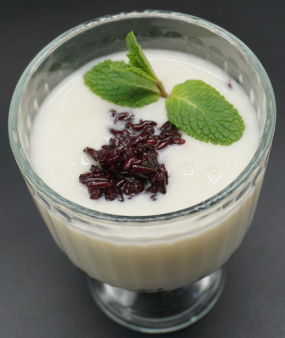 81 - Vietnamesischer Joghurt mit fermentierten schwarzem Klebreis