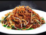 TALLARINES CON VERDURAS FRESCAS Y HUEVO [SALSA WOK]