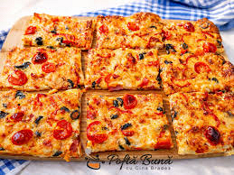 Pizza la tavă