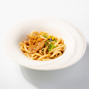 749. Udon con manzo*