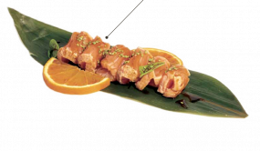 14. TATAKI SALMONE (8pz)