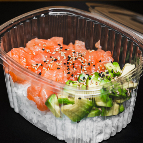 6. TARTARE DI SALMONE E AVOCADO BASE RISO BIANCO