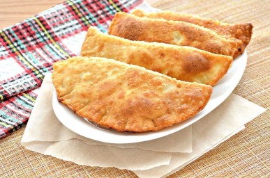 Czebureki na słono
