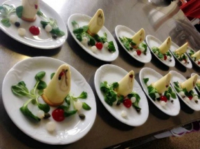 Sýrový kornout  2ks