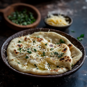 GARLIC CHEESE NAN