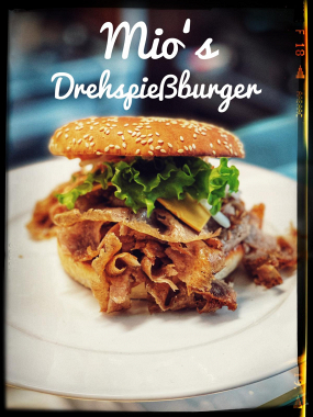 Mio's Drehspieß Burger