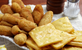 Fritto Misto Siciliano / Mixed Sicilian Fried Fries  (Panelle e Crocchette)