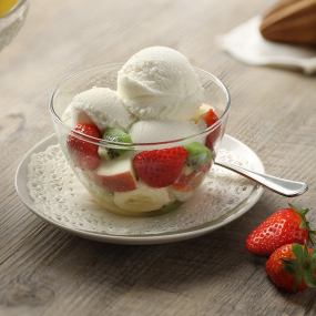 Coppa di frutta fresca con gelato / Fruit Cup with ice cream
