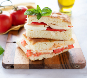 Focaccia "CAPRESE"