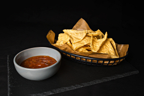 Salsa Nachos