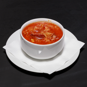 0,33l KAPUSTNICA S ÚDENÝM MASOM, KLOBASOU A DUBÁKMI