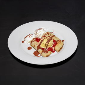 280g / 2 ks Palacinky s vanilkovou zmrzlinou, horúcimi malinami, čokoládou