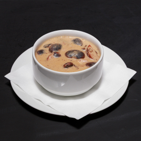 0,33L SUČIANSKA FAZUĽOVICA S KLOBÁSOU A DOMÁCIM ÚDENÝM 