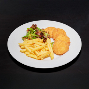 150g Chrumkavé pareničky s hranolkami a sweet chilli šalátom s bazalkou