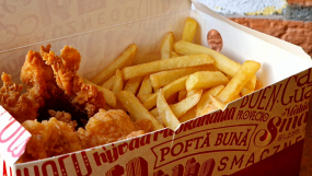 150g Strips & chips - Chrumkavé kuracie stripsy s hranolkami  🌾