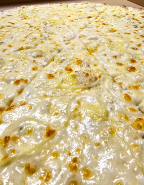 22 Stredná Quatro formagi smotanová 