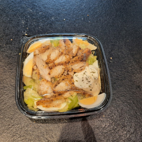 Salade pomme de terre, poulet pané
