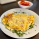Omletă cu șuncă și  cașcaval