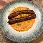 Fasole cu cârnați la cuptor