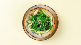 Seetang-Gurken-Salat