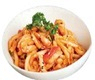 42. Udon con verdure, frutti di mare e uova