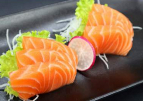 102/ Sashimi salmone