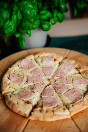 Pizza Szynkowskaz 
