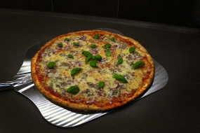 7. Pizza Marek (1,4,7) 1000g 🐟