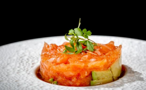 23.Salmone avocado