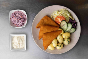 VYPRÁŽANÝ SYR  EIDAM 160g - vyskladaj si podľa chuti.