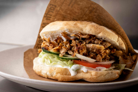 KEBAB V PITE 250g