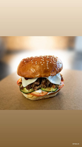 Burger s trhaným mäsom